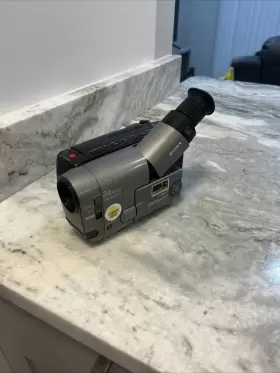 Ccd-trv29 Sony 8mm Video8 Camcorder Tested Works No Charger Included