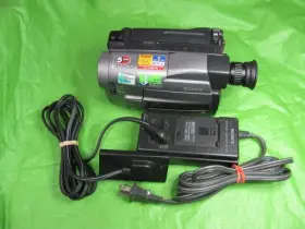 Ccd-trv34 Sony Video 8mm Analog Camcorder - Record Transfer Watch Tested Work