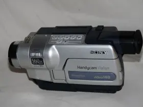 Ccd-trv418e Sony Pal Hi8 8mm Video8 Camcorder Vcr Player Video Transfer #3