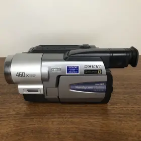 Ccd-trv58 Sony Handycam Camcorder - For Parts Or Repair