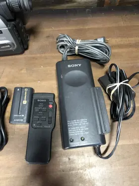 Ccd-trv62 Sony Handycam Vision Black 3.5 Inch Lcd Hi-8 Video Camcorder Tested #2