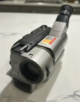 Visionccd-trv615 Sony Ccd-trv65c Handycam Video Hi8 72x Digital Zoom Silver Tested Works #2