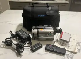 Visionccd-trv615 Sony Ccd-trv65c Handycam Video Hi8 72x Digital Zoom Silver Tested Works