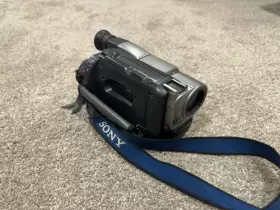 Ccd-trv85 Sony Handycam Hi8 With Nightshot For Parts #3