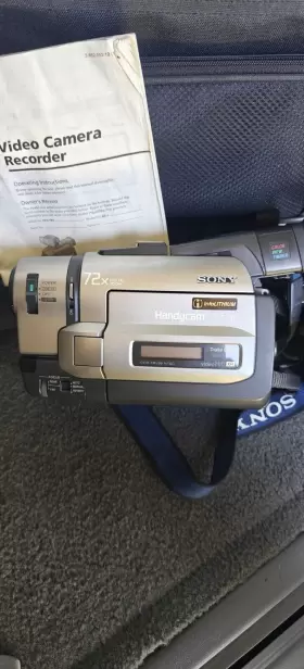 Ccd-trv99 Sony 10/10 Xray Handycam Hi-8 Analog Camcorder With Accessories