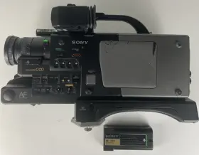 Ccd-v220 Sony Video 8 Pro Digital Stereo Camera Recorder With Np-22h Battery