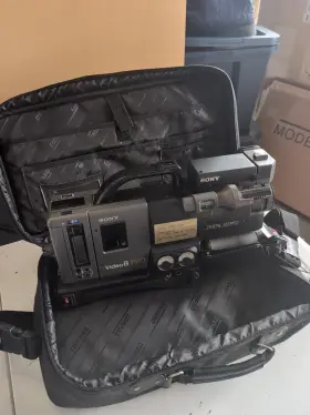 Ccd-v6000e Sony Video Hi8 Pro Used Working