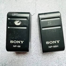 Ccd-f77 Sony Ccdf77 Handy Cam Video Camera Recorder With Accessories As Is #3