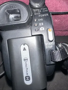 Dcr-dvd110e Sony Handycam Camcorder Dvd Disc. Video Camera With Accessories #3