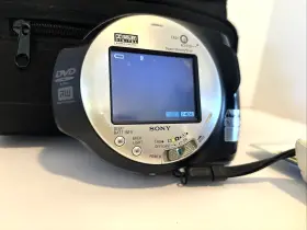 Dcr-dvd7 Sony Handycam Digital Mini-dvd Camcorder And Ac Adapter Bundle Tested #2