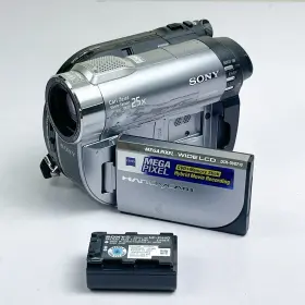 Dcr-dvd710 Sony Handycam Camcorder Dvd-r Digital Video Camera W Battery Tested