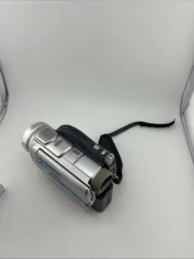 Dcr-dvd905e Sony Dcr-dvd905 Dvd 4.0 Mega Pixels Handycam No Charging Cord Read