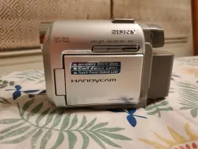 Dcr-hc30 Sony Handycam Mini Dv Camcorder Digital Video Camera For Parts Read Des #2