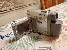 Dcr-hc30 Sony Handycam Mini Dv Camcorder Digital Video Camera For Parts Read Des #3