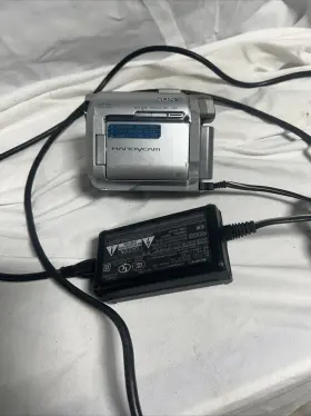 Dcr-hc30e Sony Handicam Dcr-hc30 Digital Video Camera And Charger
