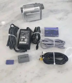 Dcr-hc30e Sony Dcr-hc39e Pal Europe 12x Hd Mini Dv Camcorder