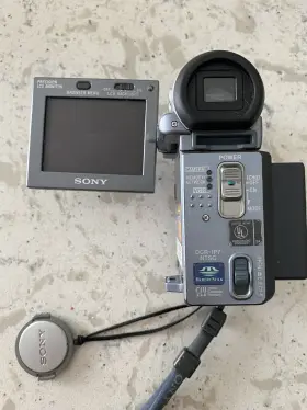 Dcr-ip7 Sony Network Handycam Ip - Drained Battery No Charger #3