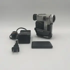 Dcr-pc10e Sony Parts Handycam Handheld Minidv Camcorder Not-tested Only