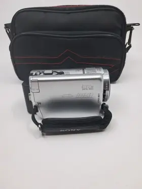 Dcr-sr58e Sony Handycam Dcr-sr58 Camcorder - Silver Case And Battery Only Tested #3