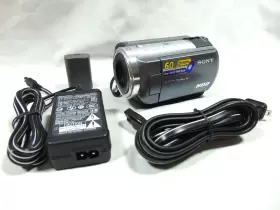 Dcr-sr80 Sony Handycam 60gb Hddl Handheld Camera With Nightshot And Touch Display