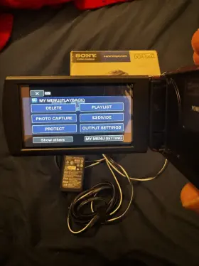 Dcr-sx44 Sony Dcr-sx44/r 4 Gb Flash Drive Camcorder #3