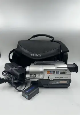 Dcr-trv108 Sony Digital8 Hi8 8mm Video8 Camcorder Vcr Player With Case - Vg