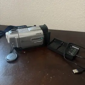 Dcr-trv11e Sony Handheld Minidv Camcorder Silver Parts