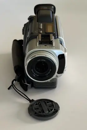 Dcr-trv17e Sony Dcr-trv17 Handycam Mini Dv Camcorder Excellent Condition Recently Used #3