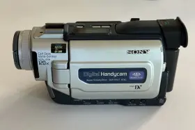 Dcr-trv17e Sony Dcr-trv17 Handycam Mini Dv Camcorder Excellent Condition Recently Used