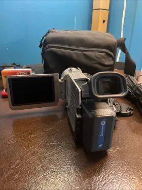 Dcr-trv20e Sony Mini Dv Tape Digital Video Camera Handycam Working Set With Extras #3