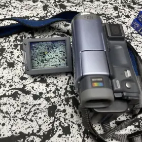 Dcr-trv22 Sony Handycam Camcorder - With 2 Mini Dv Tapes Extra Battery And Case #2
