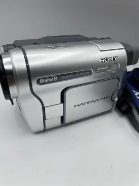 Dcr-trv255e Sony Handycam Camcorder Digital8 - Video Transfer Near Mint