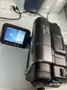 Dcr-trv280 Sony Handycam Digital-8 Camcorder #2