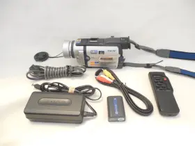 Dcr-trv30 Sony Refurbished Handycam Mini Dv Camcorder Tested 90-day Warranty