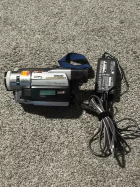 Dcr-trv310 Sony Digital 8 Camcorder Record Watch Hi8 Video 8mm Nightshot Tested
