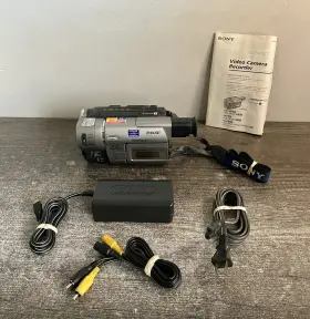 Dcr-trv37 Sony Handycam Hi8 8mm Camcorder Home Video Tape Player Transfer Videos With Extras