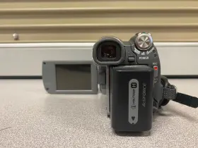 Dcr-trv460e Sony Handycam Digital-8 Camcorder. Tested Used #2