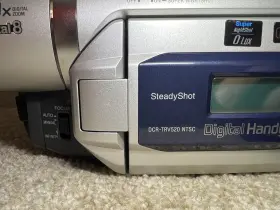 Dcr-trv520 Sony Handycam Digital8 Hi8 8mm Video8 Camcorder #3