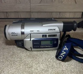 Dcr-trv520 Sony Handycam Digital8 Hi8 8mm Video8 Camcorder