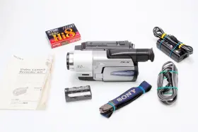Dcr-trv58 Sony Hi8 Camcorder Handycam Silver Nightshot