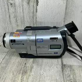 Dcr-trv730 Sony Handycam Digital8 Hi8 Camcorder Bundle With Nightshot - Tested #3