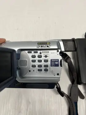 Dcs-trv330 Sony Digital Handycam Video Camera Recorder With Control/wired/case #2