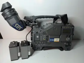 Bvf-v20w Sony Dnw-9ws Camera Camcorder Betacam Sx Power Had W Untested Sbs News