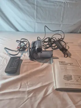 Dcr-trv19 Sony Drc-trv19 Handycam Minidv 10x/120x Zoom Usb Good Battery Charger Remote