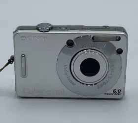 Dsc-w50 Sony Cyber-shot 6mp 3x Optical Zoom Silver Digital Camera No Battery C