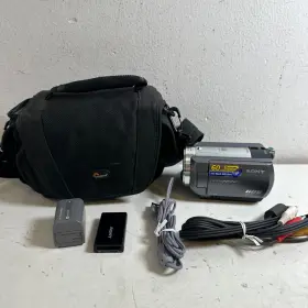 Dsr-sr80 Sony Handycam Gray 2.7 Inch Lcd Screen Handheld 800x Digital Zoom Camcorder