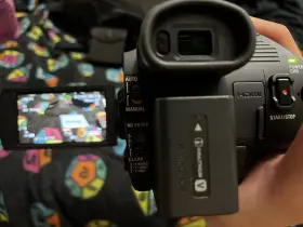Fdr-ax100 Sony Fdr-ax100/b 4k Camcorder - Black #2