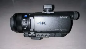 Fdrax100 Sony 4k Ultra Hd Camcorder - Black Mint Condition Rode Videomic Go Extras