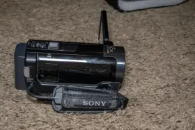 Hdr-cx160 Sony Hdcx-160 Handycam Great Shape 2 Batts 1 Hi Capacity 32gb Sd Bag #2