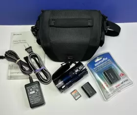 Hdr-cx160 Sony Handycam Digital Hd Touch Screen Camcorder Bundle 2 Batteries #2